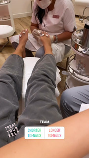 Enisa Bukvic feet photo thumbnail