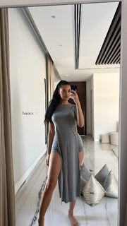 Enisa Bukvic feet photo thumbnail