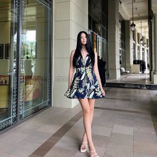 Enisa Bukvic feet photo thumbnail