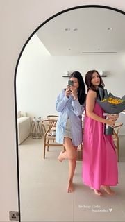 Enisa Bukvic feet photo thumbnail