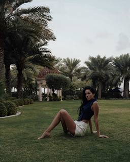 Enisa Bukvic feet photo thumbnail