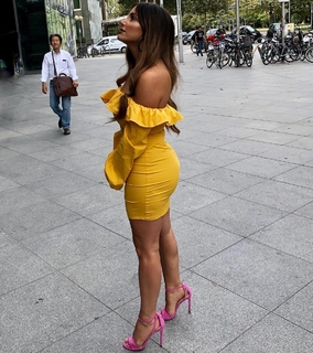 Enissa Amani feet photo 5