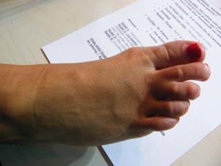 Enora Malagré feet photo thumbnail