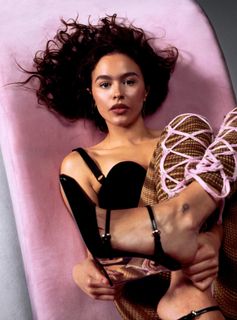 Enya Umanzor feet photo 7