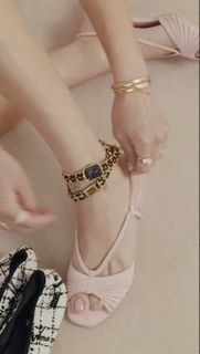 Enya Umanzor feet photo 2