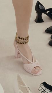 Enya Umanzor feet photo 20