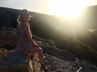 Era Istrefi feet photo 1