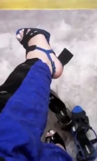 Era Istrefi feet photo 18