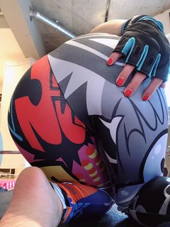 Eri Kitami feet photo thumbnail