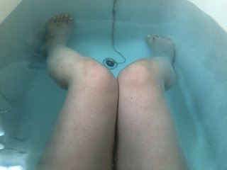 Eri Kitami feet photo thumbnail