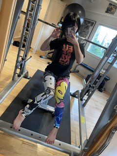 Eri Kitami feet photo thumbnail