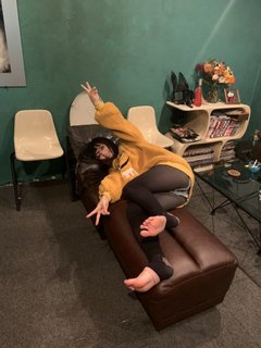 Eri Kitami feet photo thumbnail