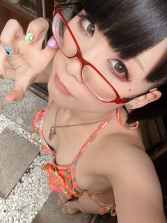 Eri Kitami feet photo thumbnail