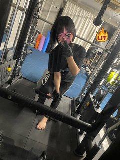 Eri Kitami feet photo thumbnail