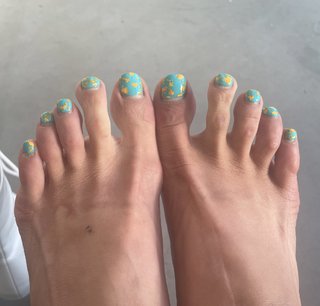 Eri Kitami feet photo thumbnail