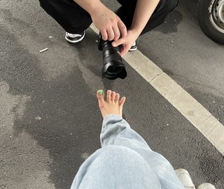 Eri Kitami feet photo thumbnail