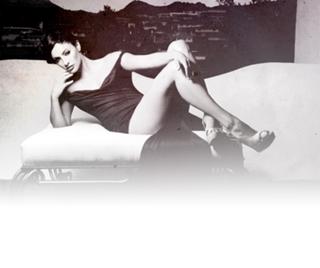 Erica Cerra feet photo thumbnail