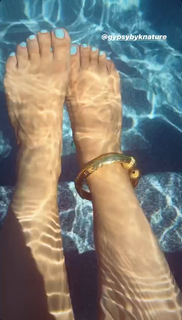 Erica Dickerson feet photo 17