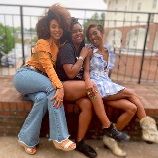Erica Dickerson feet photo 18
