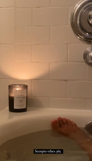 Erica Dickerson feet photo 12