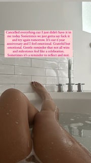 Erica Dickerson feet photo 14