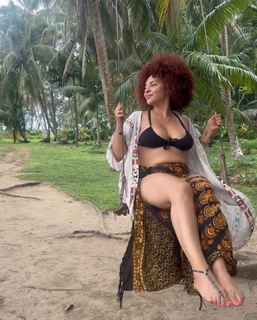 Erica Dickerson feet photo 17
