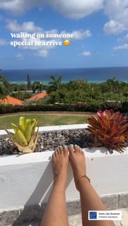 Erica Dickerson feet photo 13