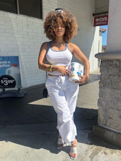 Erica Dickerson feet photo 16
