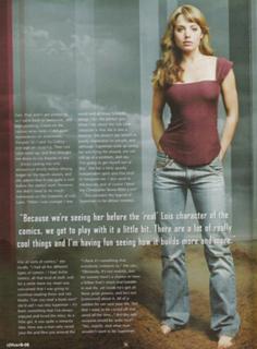 Erica Durance feet photo thumbnail