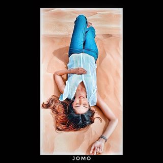 Erica Fernandes feet photo 3