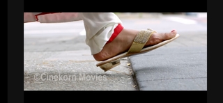 Erica Fernandes feet photo 14