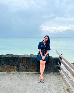 Erica Fernandes feet photo 10