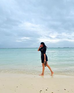 Erica Fernandes feet photo 9