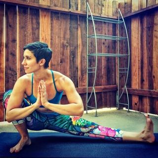 Erica Majtenyi feet photo 15