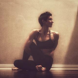 Erica Majtenyi feet photo 5