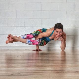 Erica Majtenyi feet photo 11