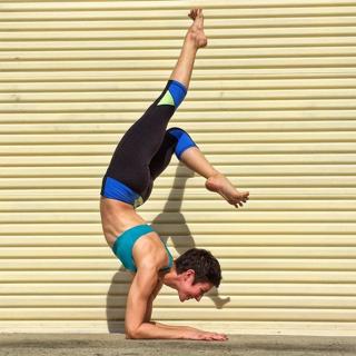 Erica Majtenyi feet photo 7
