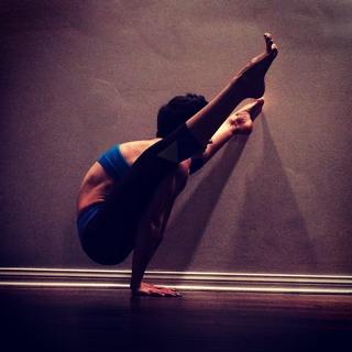 Erica Majtenyi feet photo 1