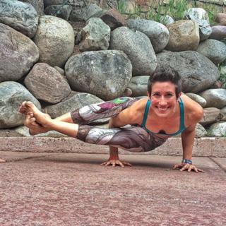 Erica Majtenyi feet photo 5