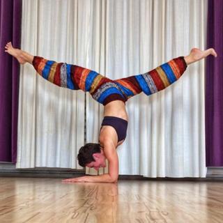 Erica Majtenyi feet photo 15