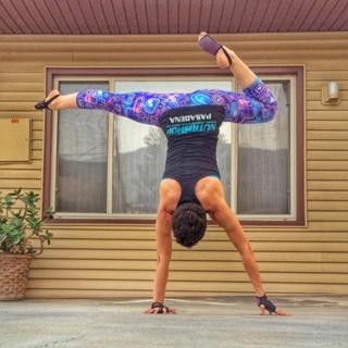 Erica Majtenyi feet photo 11