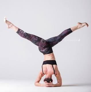 Erica Majtenyi feet photo 5