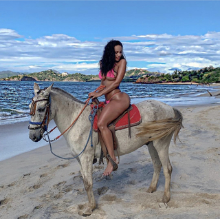 Erica Mena feet photo thumbnail