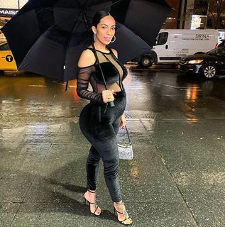 Erica Mena feet photo thumbnail