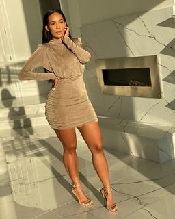 Erica Mena feet photo thumbnail