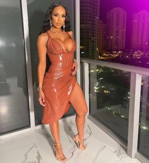Erica Mena feet photo thumbnail