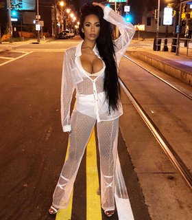 Erica Mena feet photo thumbnail