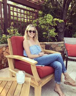 Erica Rhodes feet photo 2