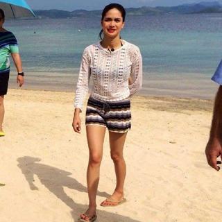 Erich Gonzales feet photo 3
