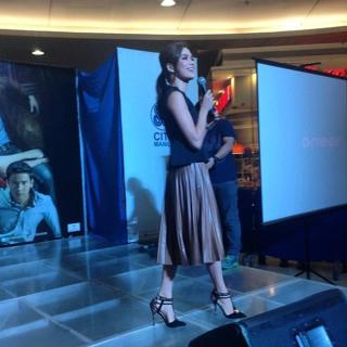 Erich Gonzales feet photo 8